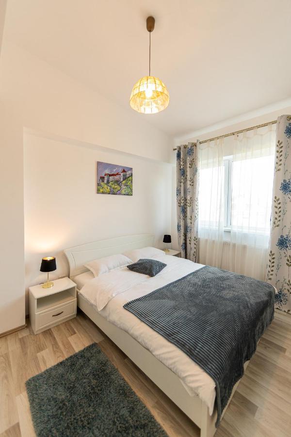 Citadel Apartament'S Râşnov Exterior photo